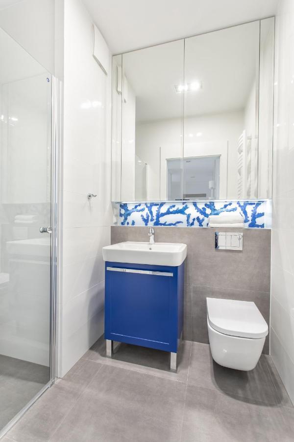 Lion Apartments - Naviflat Brabank Premium Apartment With Parking Danzica Esterno foto