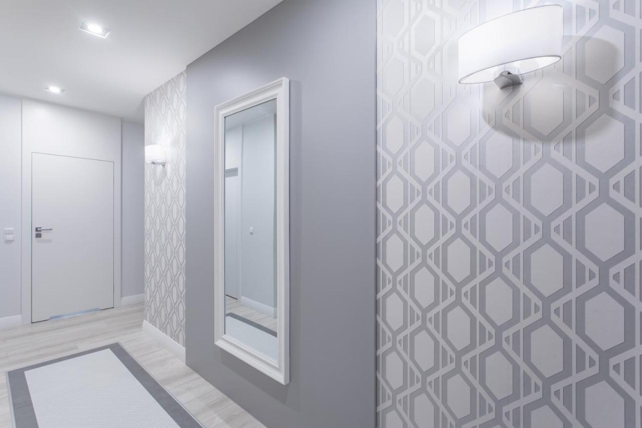 Lion Apartments - Naviflat Brabank Premium Apartment With Parking Danzica Esterno foto