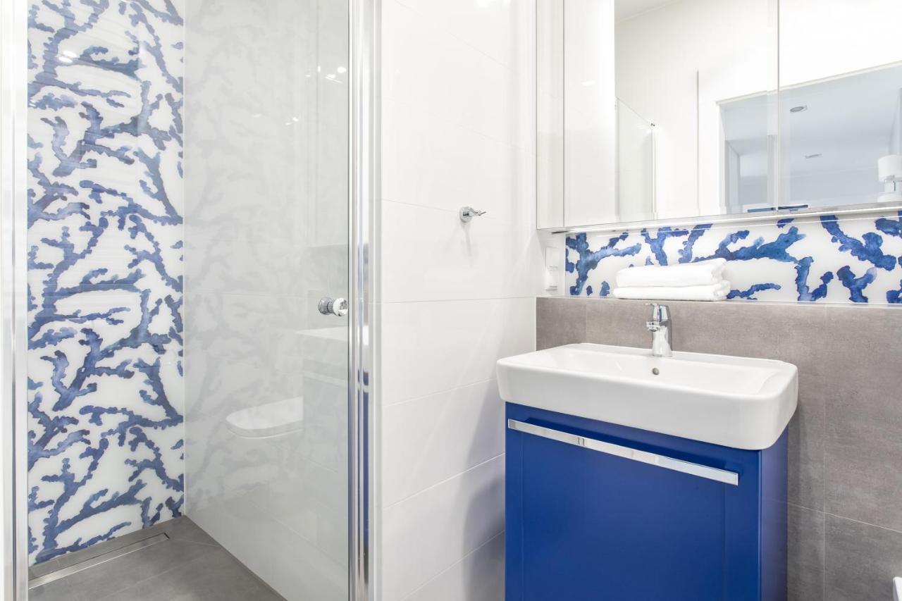 Lion Apartments - Naviflat Brabank Premium Apartment With Parking Danzica Esterno foto